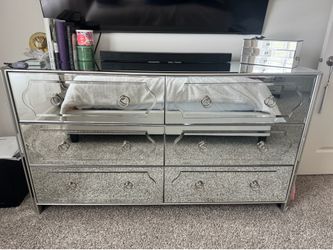 Elegant Mirror Dresser and Nightstand