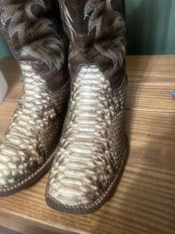 Size 8 D