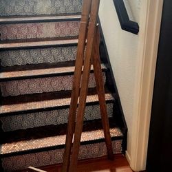 Vintage Easel