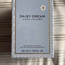 Marc Jacob’s Daisy Dream