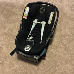 Baby Cybex Car Seat