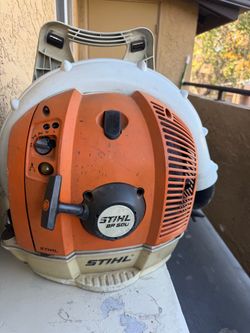 Leaf blower