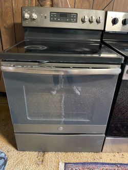GE  electric stove
