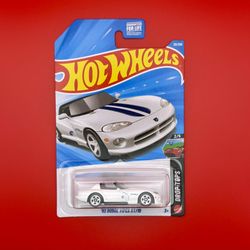2026 Hot Wheels 92 Dodge Viper RT/10 TREASURE HUNT