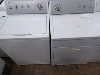 Whirlpool Top load washer/electric dryer