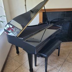 Suzuki Mini Grande Digital Piano Hg-425e