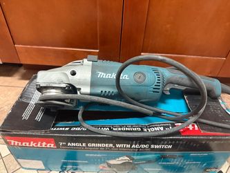 Makita 7" Angle Grinder with AC/DC Switch