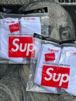 Supreme x Hanes Cushion Crew Socks 4-Pack