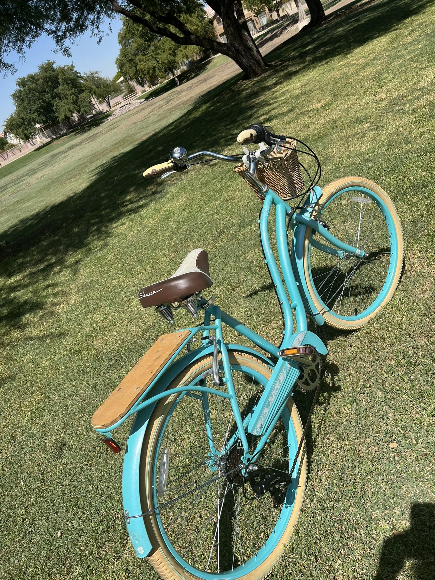 Ebikes Schwinn Wanderlust Electric Hybrid Bike Review Schwinn 700C