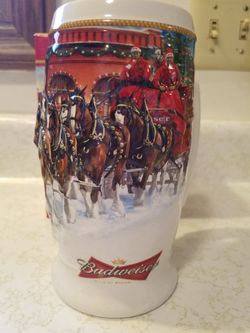 NIB Budweiser Holiday stein(2006)(PRICE REDUCED