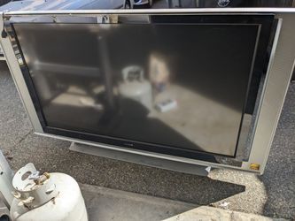 Giant Old Sony TV
