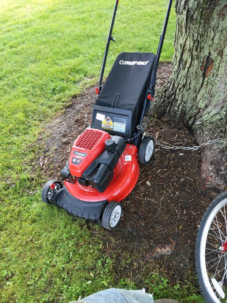Brand New Troy-Bilt 21 Inch Cut