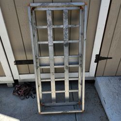 Aluminum-Hitch Cargo Carrier