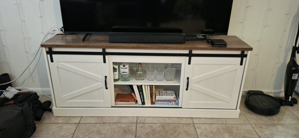 Farmhouse TV Stand