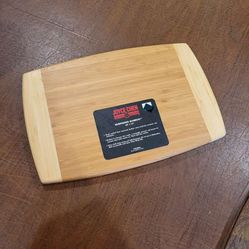 Joyce Chen® Burnished Bamboo Cutting Board New, never been used. 10x15". 