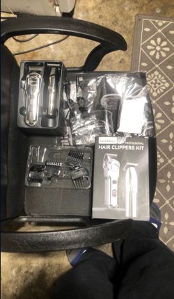 Hair clippers