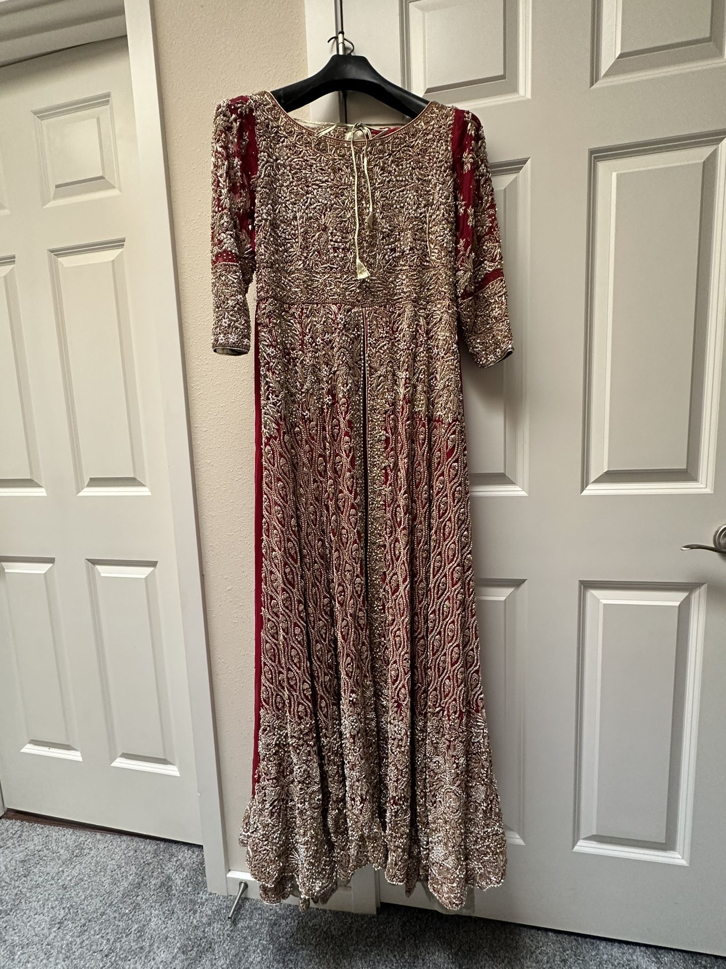 Pakistani Barat Bridal Lehanga