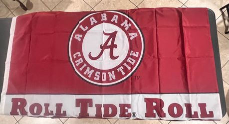 Alabama Crimson Tide team flag. Brand new.
