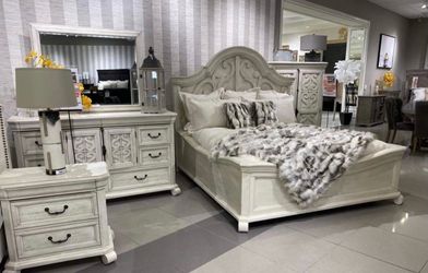 Stunning Rustic Detail Bedroom Grey Set Available in Brown, Black and White - Queen, King Or Cal-King  - 0 Down - 0% Interest - SAME DAY DELIVERY