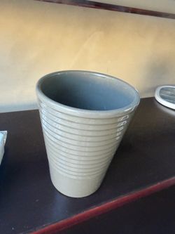 Pot