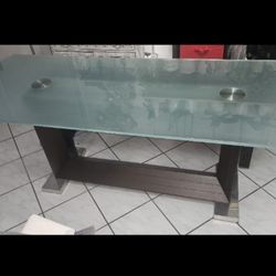 Modern Dining Table 
