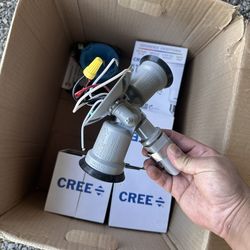 Outdoor LED Flood Lights + Photocell Sensor (Cree)