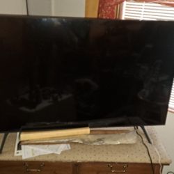 Samsung 52" Smart TV