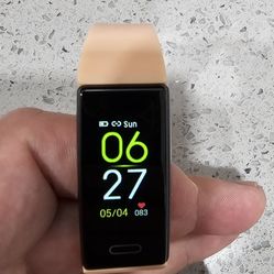 Fitness Tracker with Heart Rate Monitor/Step Counter/ Activity Tracker Smart Watch Sleep Monitor Health Tracker  Pedometer 