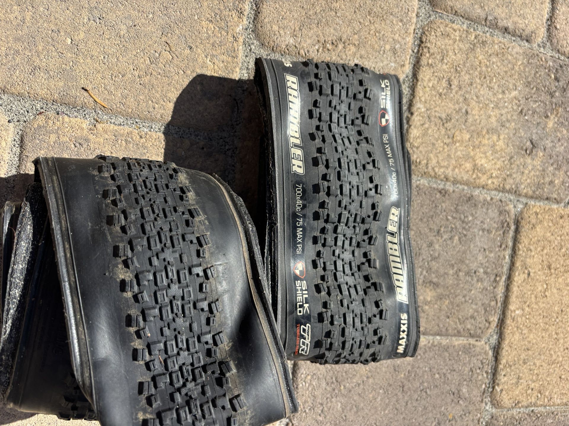 Maxxis Rambler 700x40c Gravel Tires