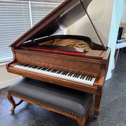 Schumann G82 Grand Piano In Excellent Condition 