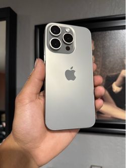 iPhone 15 Pro 100% Battery Unlocked
