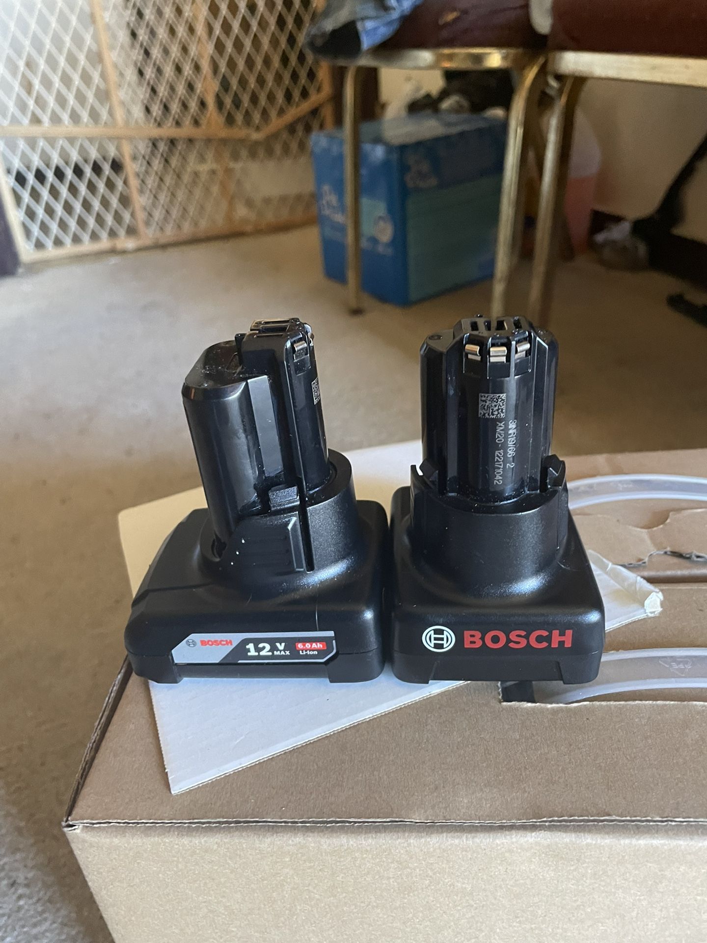 12-Volt 6 Amp-Hour Lithium Power Tool Battery