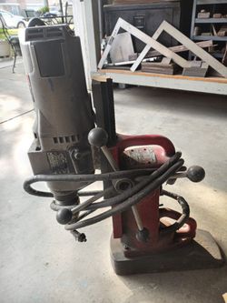 2 Speed Milwaukee Mag Drill 120 Volts Heavy Duty
