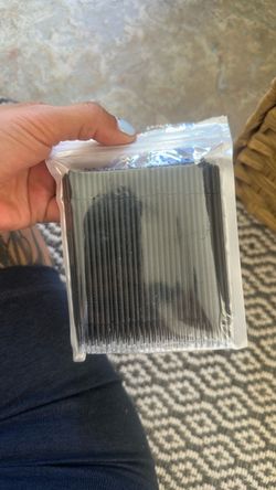 Disposable micro applicator brushes