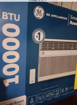 GE Air Conditioner - 4 months old !