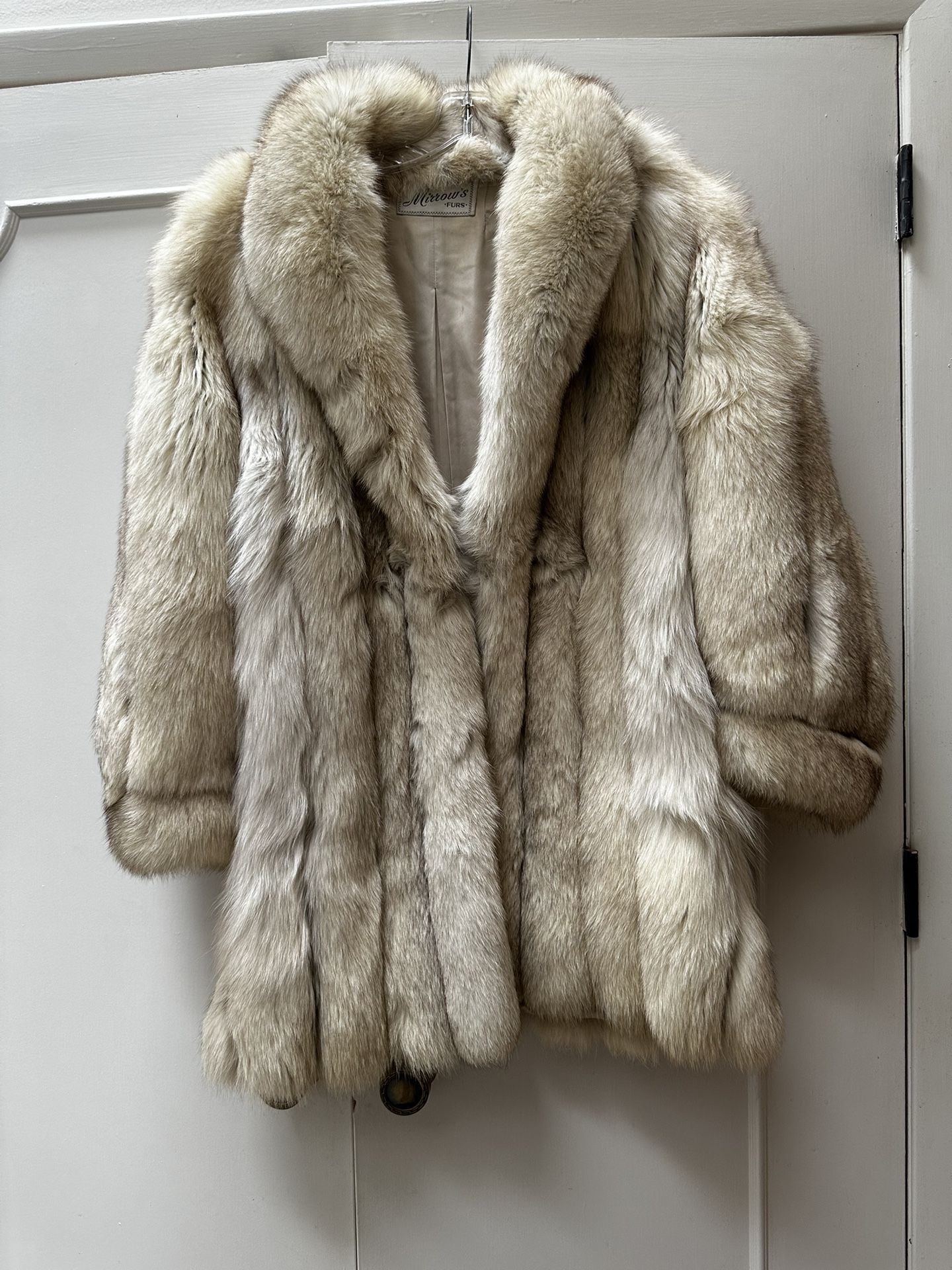 Elegant Silver Fox Fur Medium Length Coat