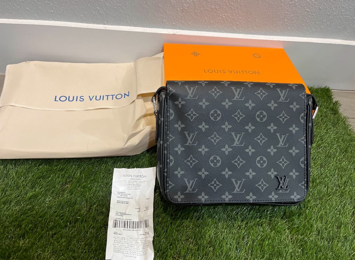 Brand New Louis Vuitton Messenger Bag – Monogram Eclipse Canvas