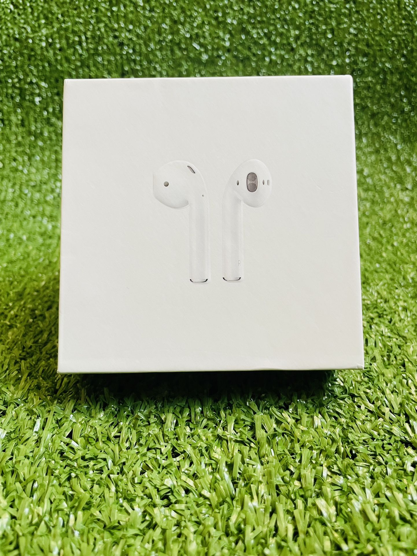 Earbud 2nd Generation White Bluetooth Wireless In-Ear
