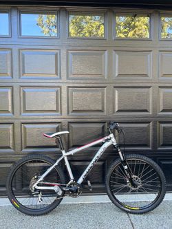 Diamondback Axis Xe Mountain Bike 26”