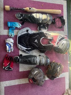 Softball baseball gear