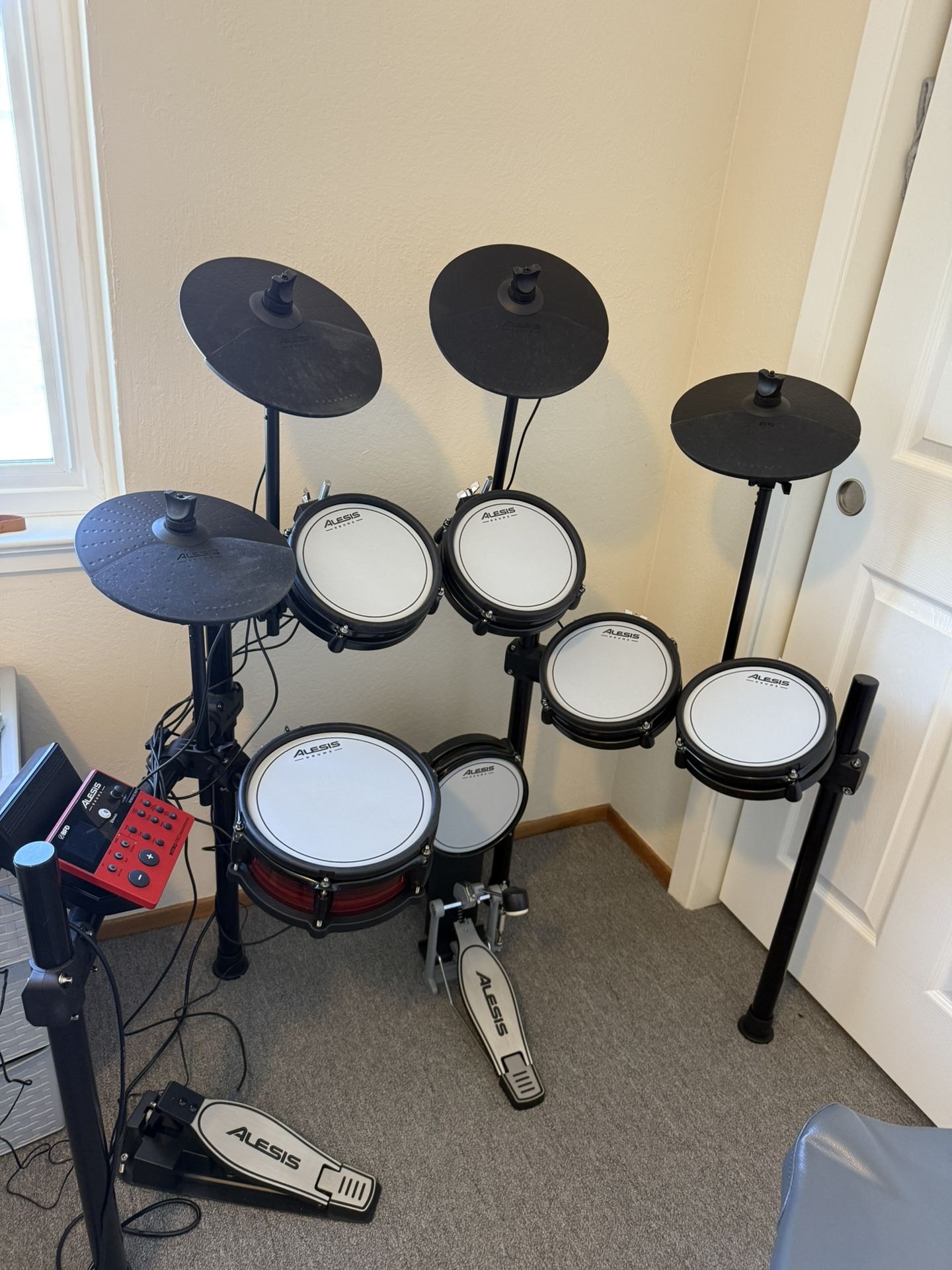 Alesis Nitro Pro XL 10-Piece Electronic Drum Kit With Mesh Heads & Bluetooth