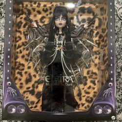 Monster High Skullector Elvira, Mistress of the Dark Doll  