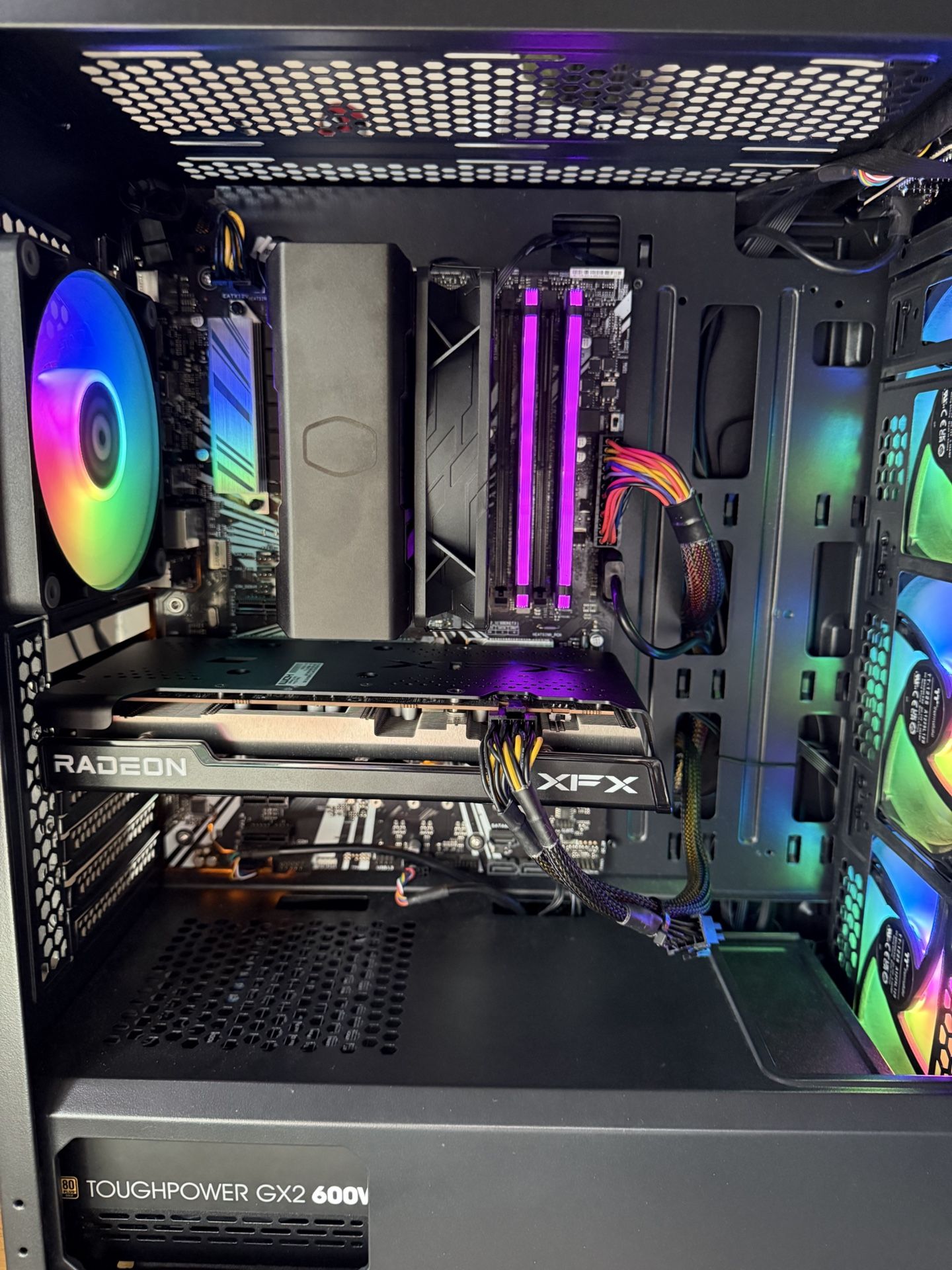GAMING PC + ACCESSORIES