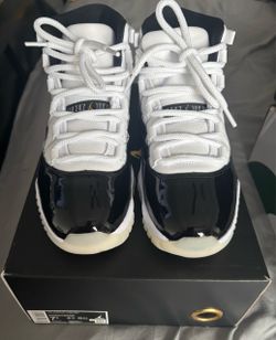 Jordan 11 retro 7.5