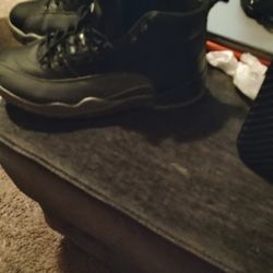 Jordan 12s