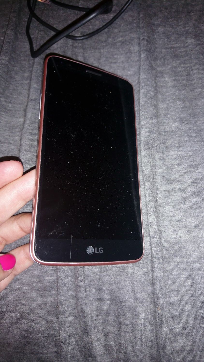 Cricket LG Stylo 3 Rose Gold + 4 cases