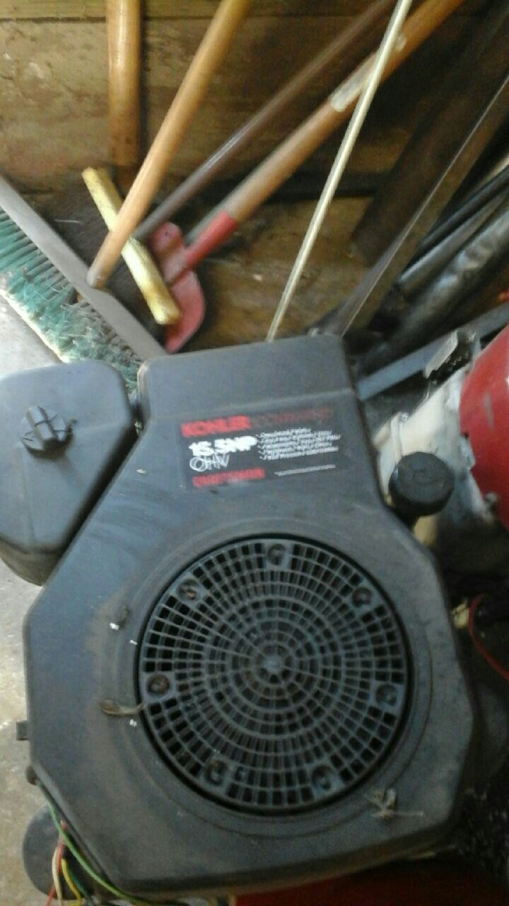 Lawn mower engines. for Sale in Lacon, IL OfferUp