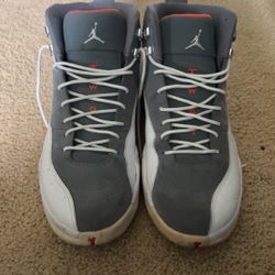 Air Jordan 12 Retro "Cool Grey" sneakers (size 12)
