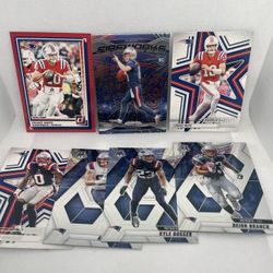 Lot of 3 Drake Maye RC & 2nd year