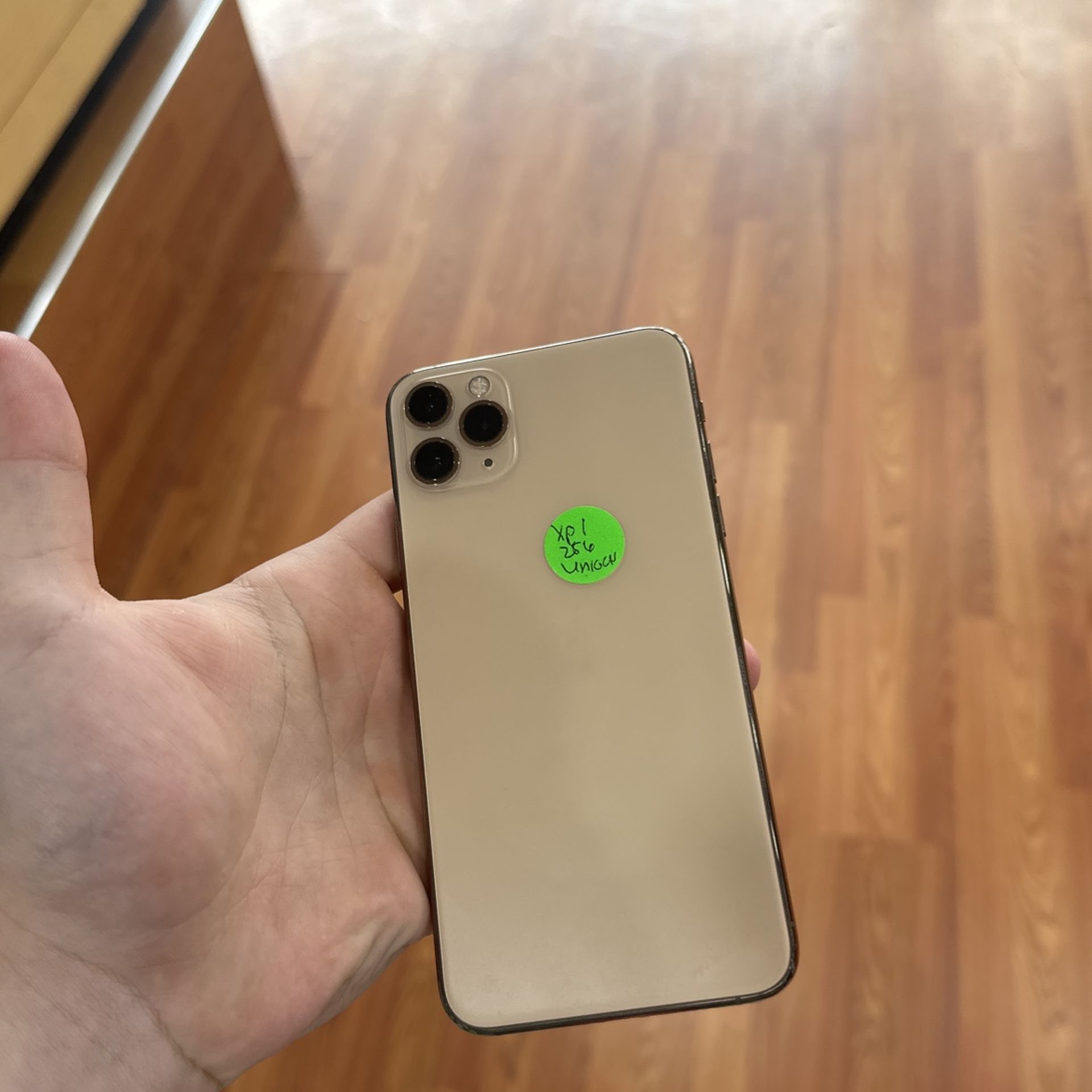 iPhone 11 Pro Max 256gb Factory Unlock Used